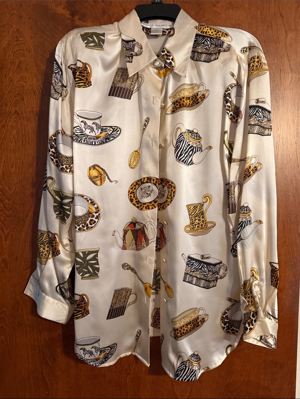 Cream Satin Tea-Print Button-Up Blouse